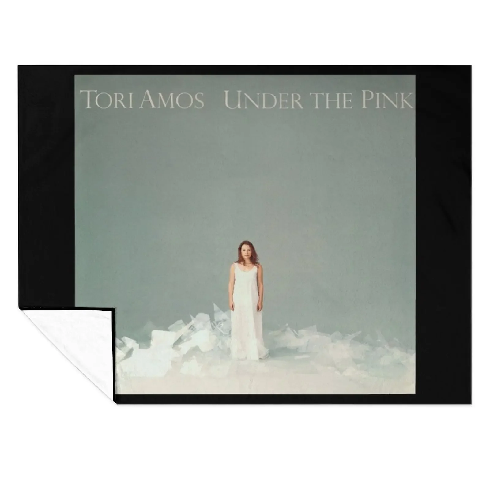 

Tori Amos under the pink Throw Blanket Bed linens Decoratives Luxury warm for winter Blankets