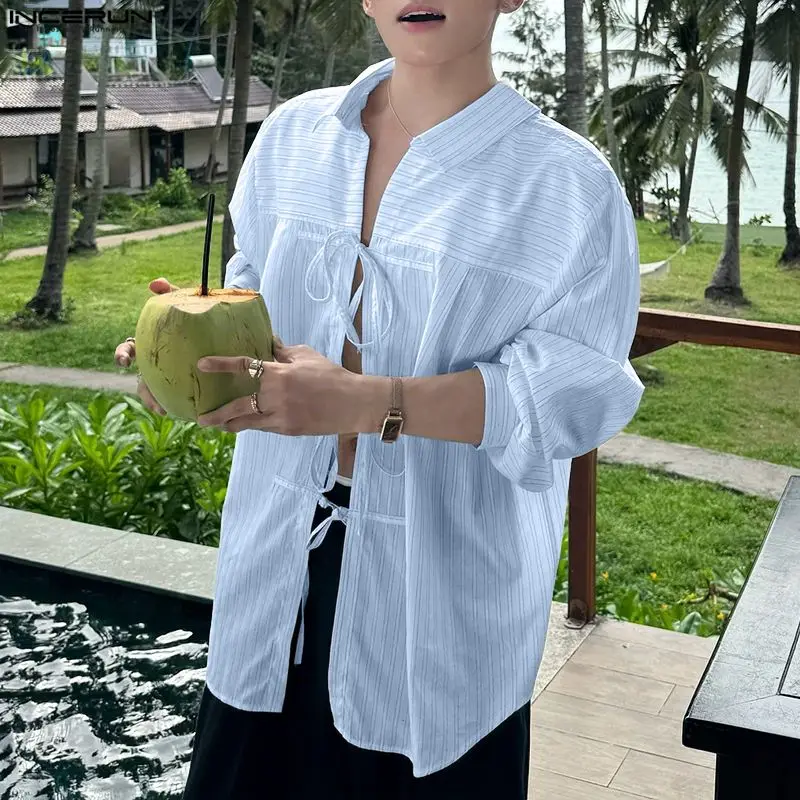 

INCERUN Мужская полосатая рубашка с лацканами и длинным рукавом на шнуровке, ажурная мужская одежда, уличная одежда в корейском стиле, повседневные рубашки для мужчин