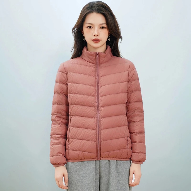เสื้อแจ็คเก็ตผู้หญิงสำหรับฤดูใบไม้ผลิและฤดูหนาว แฟชั่นน้ำหนักเบาพิเศษ พับเก็บได้ เสื้อพัฟเฟอร์ 8 สี เสื้อโค้ทกันหนาวแบบเกาหลี ทรงเข้ารูป ไซส์ 3XL