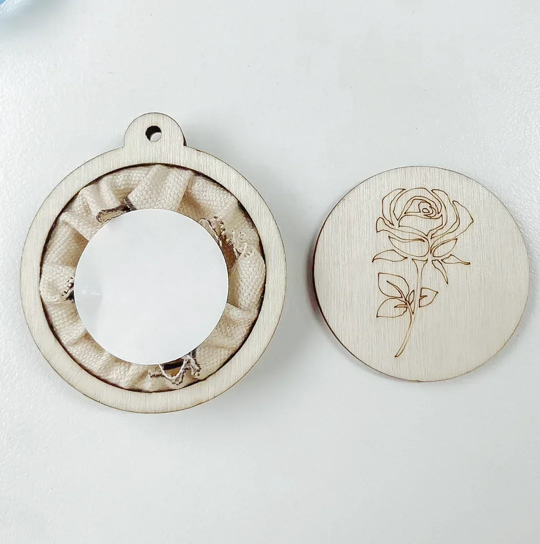 Mini Embroidery Keychain Accessory Set Embroidered Ring Frame Wooden Pendant Hand Embroidered DIY Keychain Handmade Material Kit - view 6