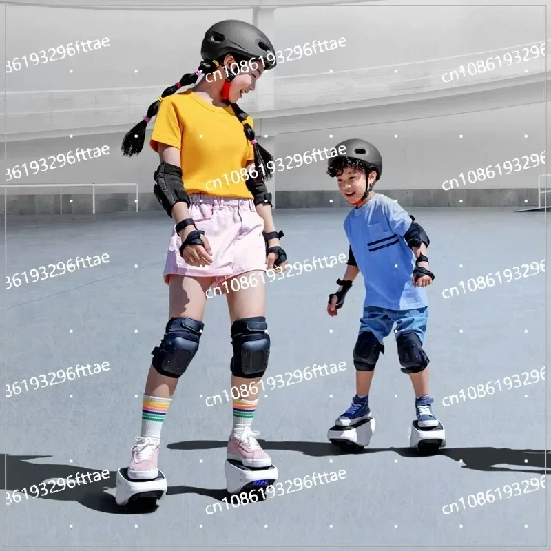 No. 9 balance wheel W1 separate double wheel electric roller skates Hot Whee ecological chain