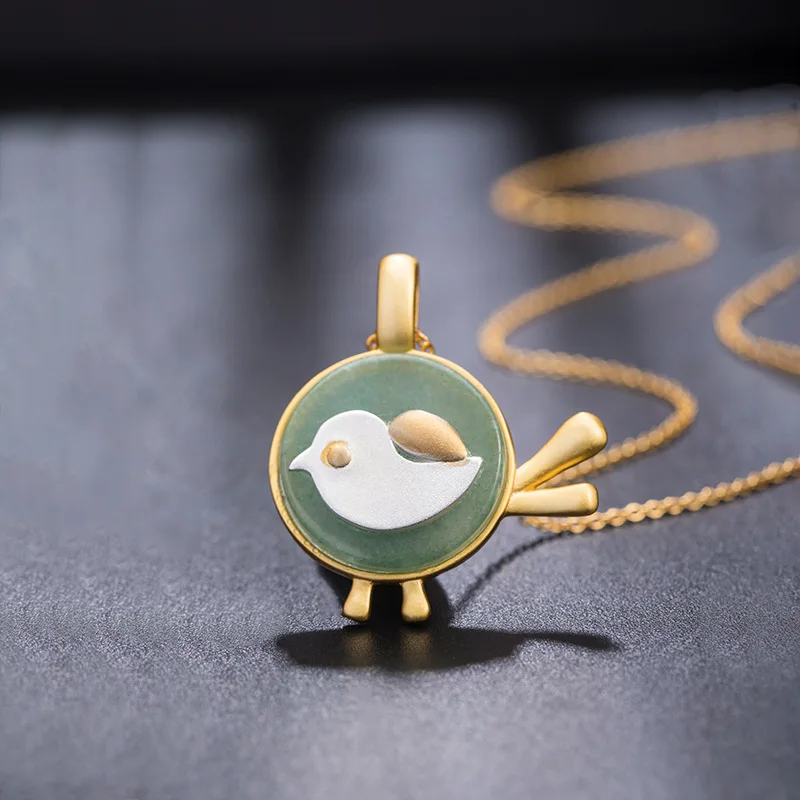 

Creative And Cute Green Dongling Jade Bird Pendant Necklace, Handcrafted S925 Necklace, Original Minimalist Women's Necklace