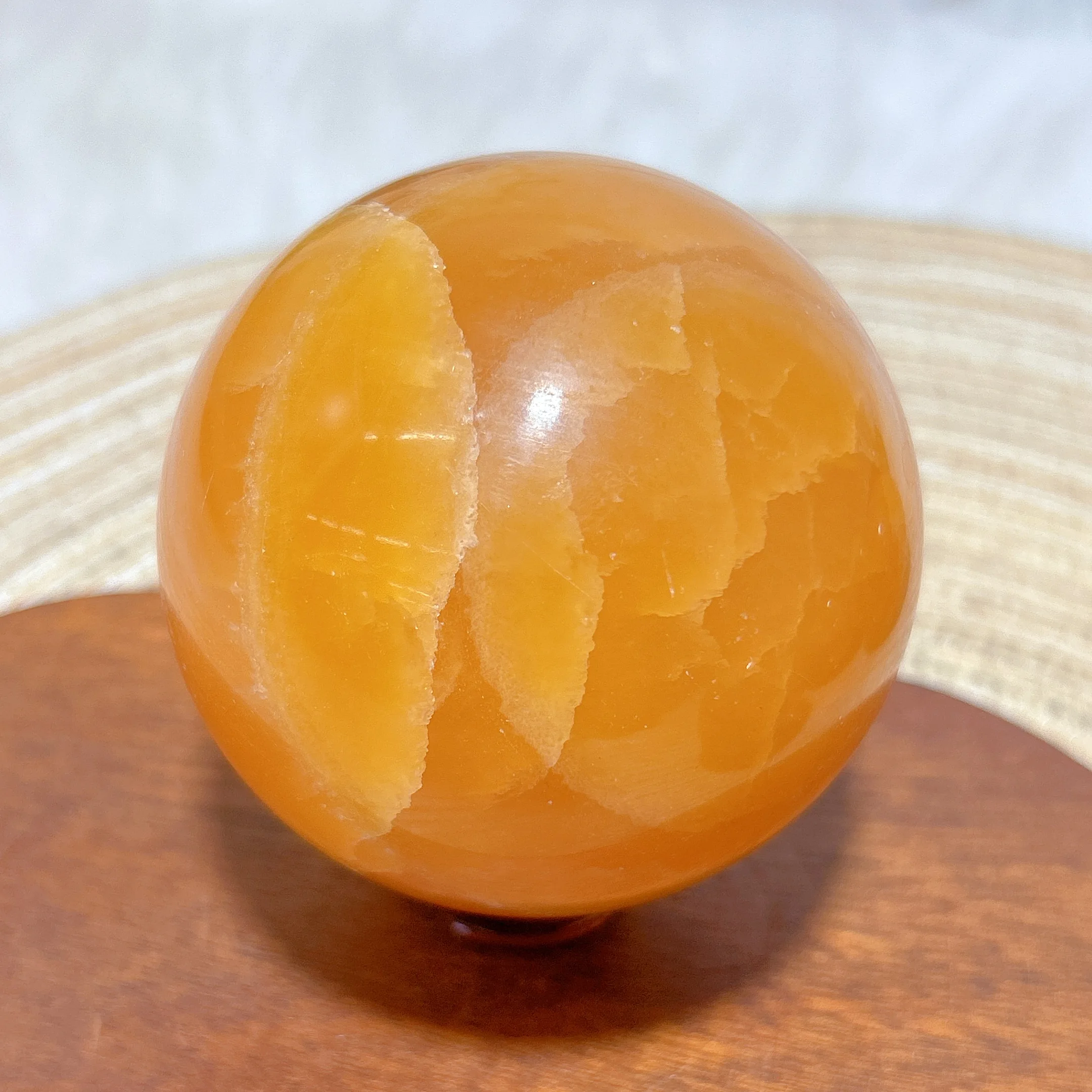 

Healing Natural Crystal Orange Calcite Sphere High Quality Polished Ball Energy Reiki Ornament Ore Home Decorations Gift