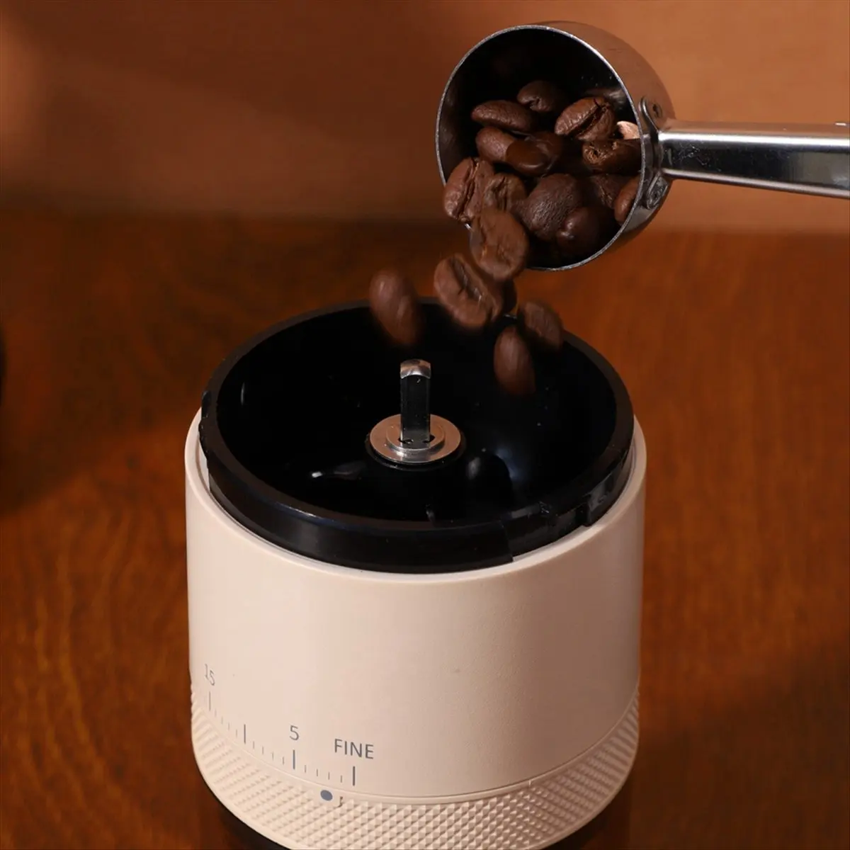 fddt-ポータブルコーヒーグラインダー-電動バリコーヒーグラインダー-調整可能な粉砕設定付き-旅行-キャンプ-オフィス用-b