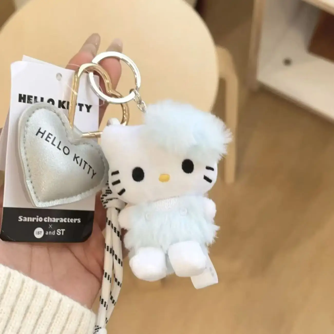 Bonito pérola corrente olá kitty chaveiros de pelúcia boneca senhora feminino gatinho gato adorável coração recheado preto brinquedo de pelúcia meninas presentes