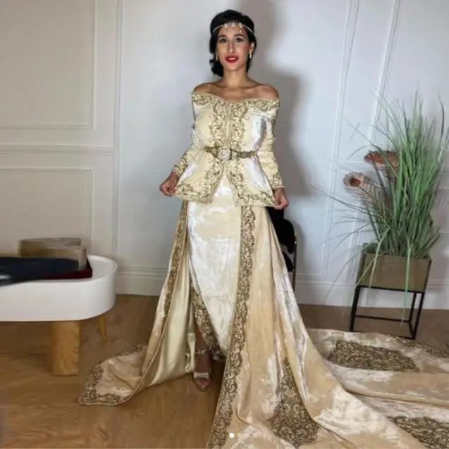 CustomizedIvory Off Shoulder Velvet Caftan Evening Dress Algerian outfits Karakou Long Sleeves Muslim Dubai Prom occasion Gowns