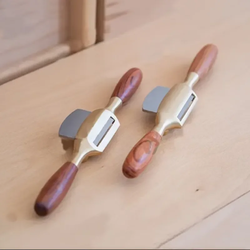 Set of 2 Qiangsheng Luban Spokeshaves Bronze Flat and Round Sole - Fine Woodworking