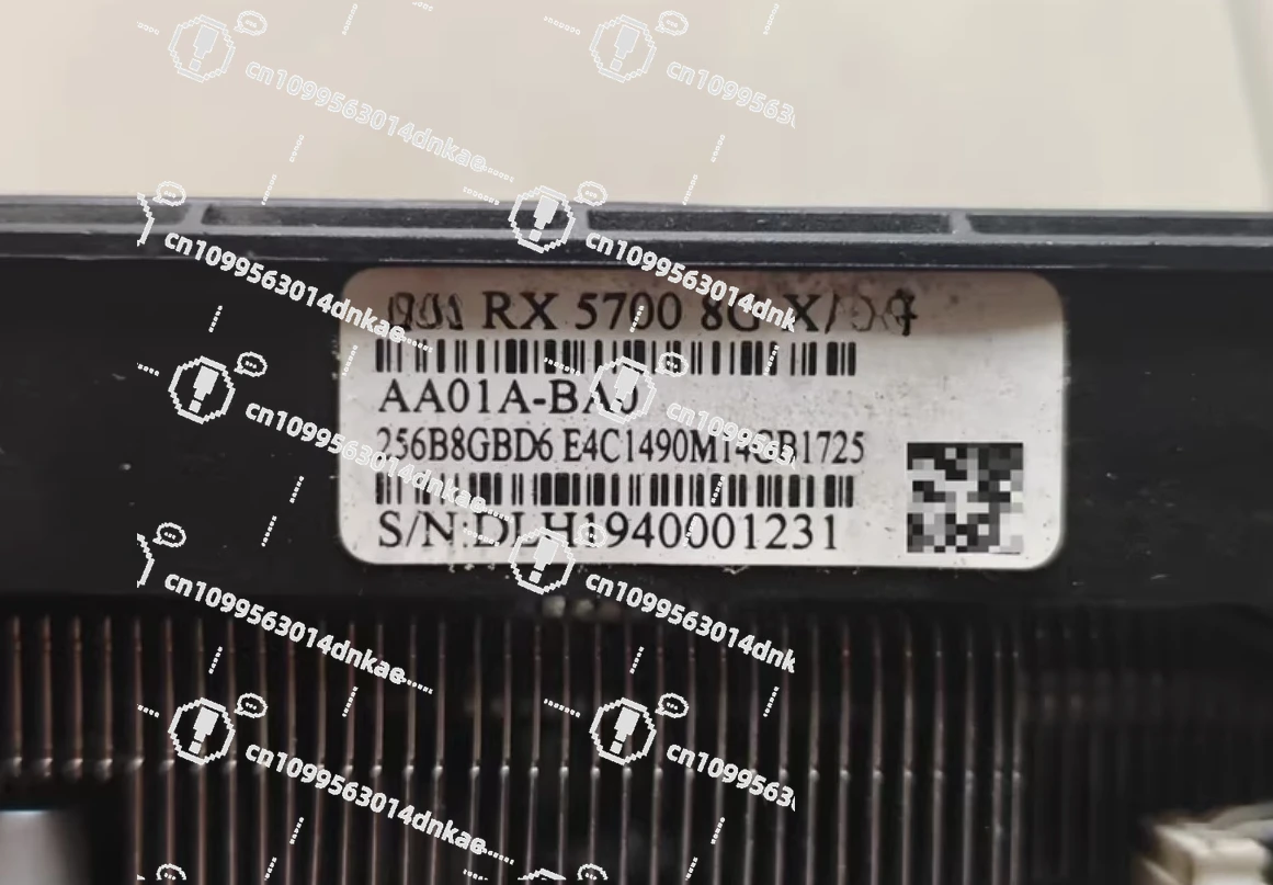 RX 5700 8G X للاستخدام الشخصي، بطاقة بيد واحدة، تبديد جيد للحرارة، لا تفكيك أو إصلاح. الوظيفة عادية