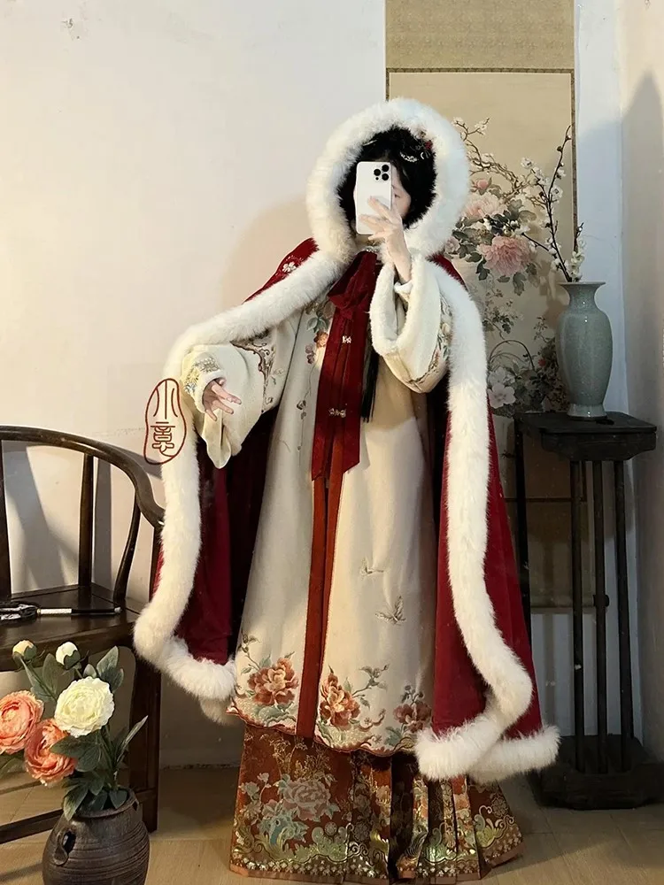 New gown round neck front shirt cape thickened with velvet embroidered skirt Christmas set