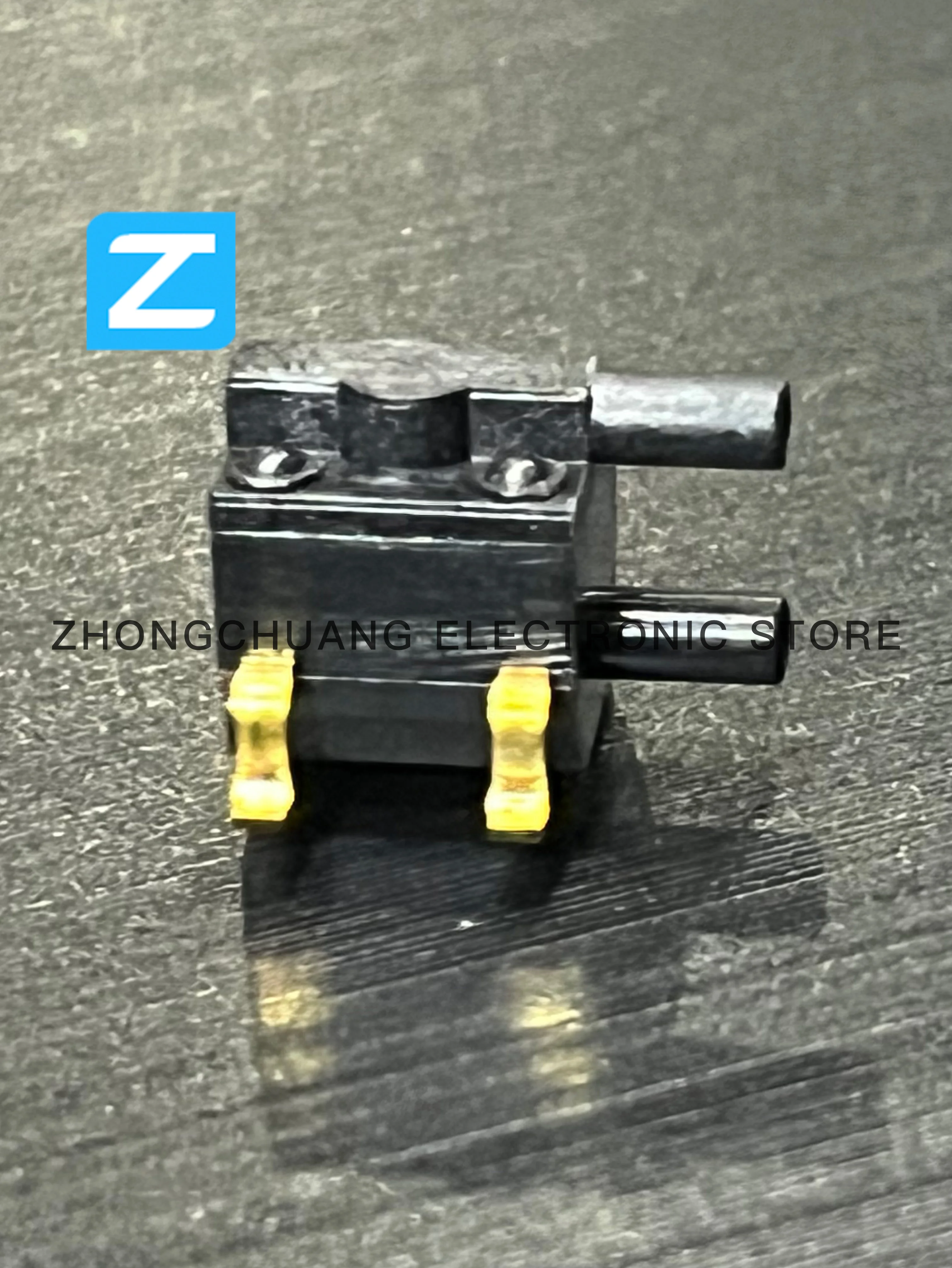 1 PZ 26PC15SMT SMD4 nuovo originale