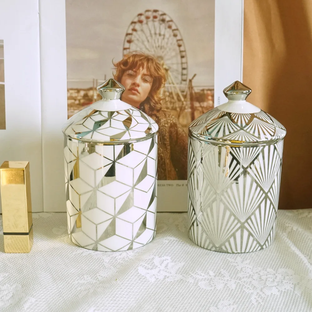 Creative Geometric Gilded Ceramic Storage Jar Cosmetic Jewelry Bottle Home China Scented Candle Cup Candy Coffee Can Home Decor