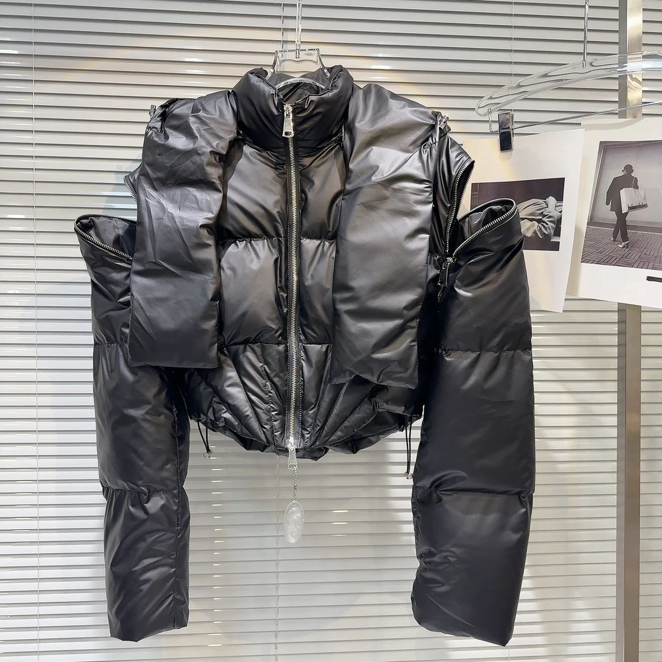 Chaqueta corta de plumón con capucha desmontable para mujer, Chaqueta de algodón con plumón de pato blanco, manga con cremallera desmontable, prendas de vestir cálidas Parker