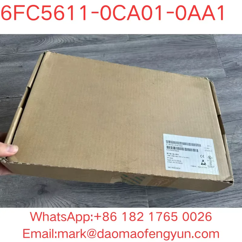 6FC5611-0CA01-0AA1 Brand New SINUMERIK I/O module PP 72/48 with PROFIBUS 72 inputs 24 V 48 outputs