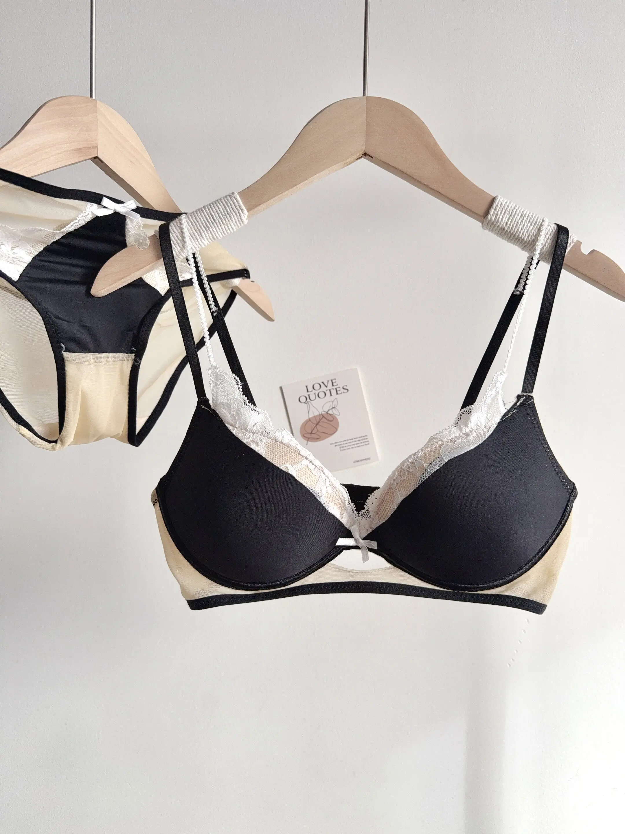 

French Lace Sexy Pure Desire Lingerie Set for Women, Push-Up & Bust Enhancing for Small Chest, 2026 New Arrival Bestseller, Side