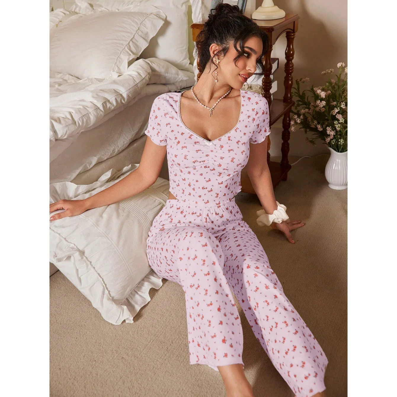 Summer Women Pajama Wide Leg Pants Breathable Loungewear Set Crop Top Floral Print Sleepwear Set Pastel Blue V Neck Pajamas view 5