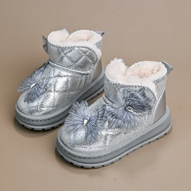 2025Зимние новые ботильоны с бантом для девочек, противоскользящие детские зимние ботинки со стразами на толстой подошве, простые универсальные повседневные ботинки принцессы для девочек