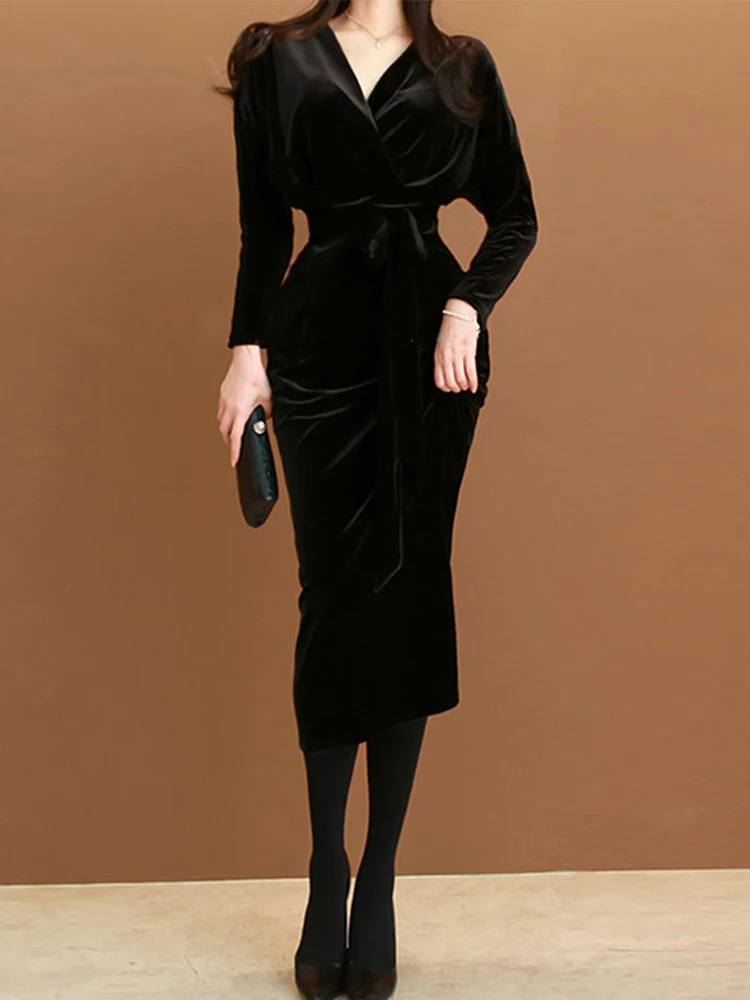 New Fashion Elegant Women Dress Temperament Retro Casual Lady Black Simple V-Neck Wrap Slim Velvet Club Robe Femme Mujer Vestido