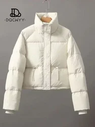 Chaqueta de mujer 2024 nueva en ropa acolchada de algodón moda coreana corta cuello levantado chaqueta gruesa de pan abrigo de mujer Tops de invierno