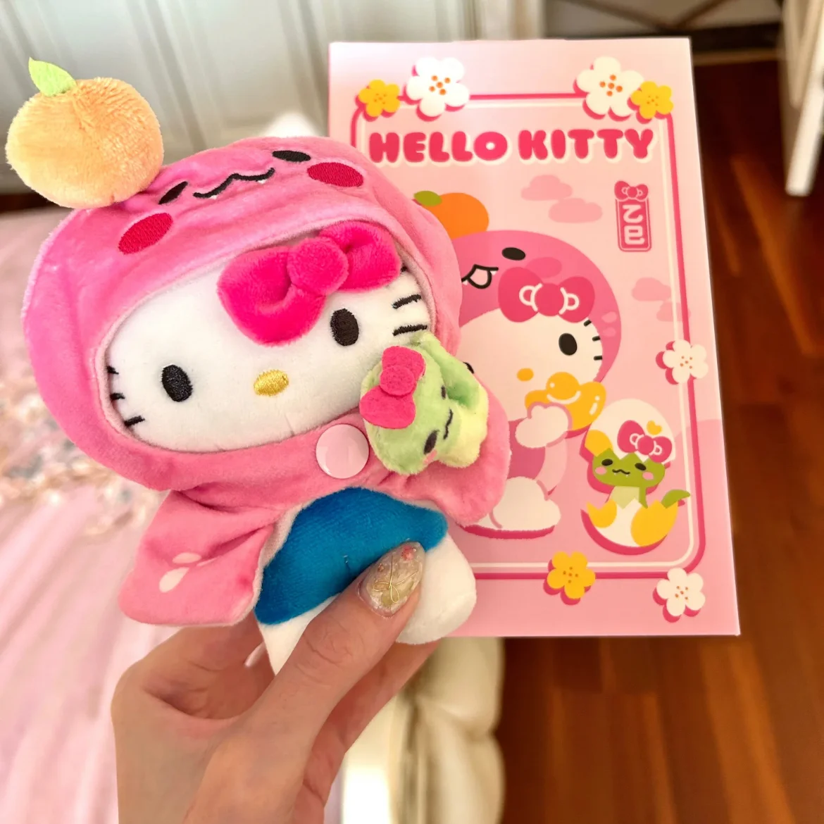 

12Cm Hello Kitty Plush Keychain Kawaii Cartoon Snake Shaped Cloak Kt Plush Pendant Stuffed Toys Anime Peripheral Holiday Gifts