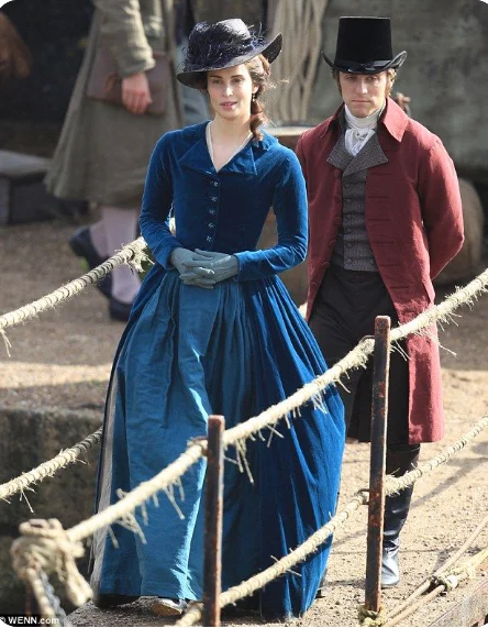 Poldark Season 2 Elizabeth Poldark Warleggan przebranie na karnawał wiktoriańska niebieska aksamitna sukienka kobieca dziewczyna wiktoriańska gotycka suknia balowa