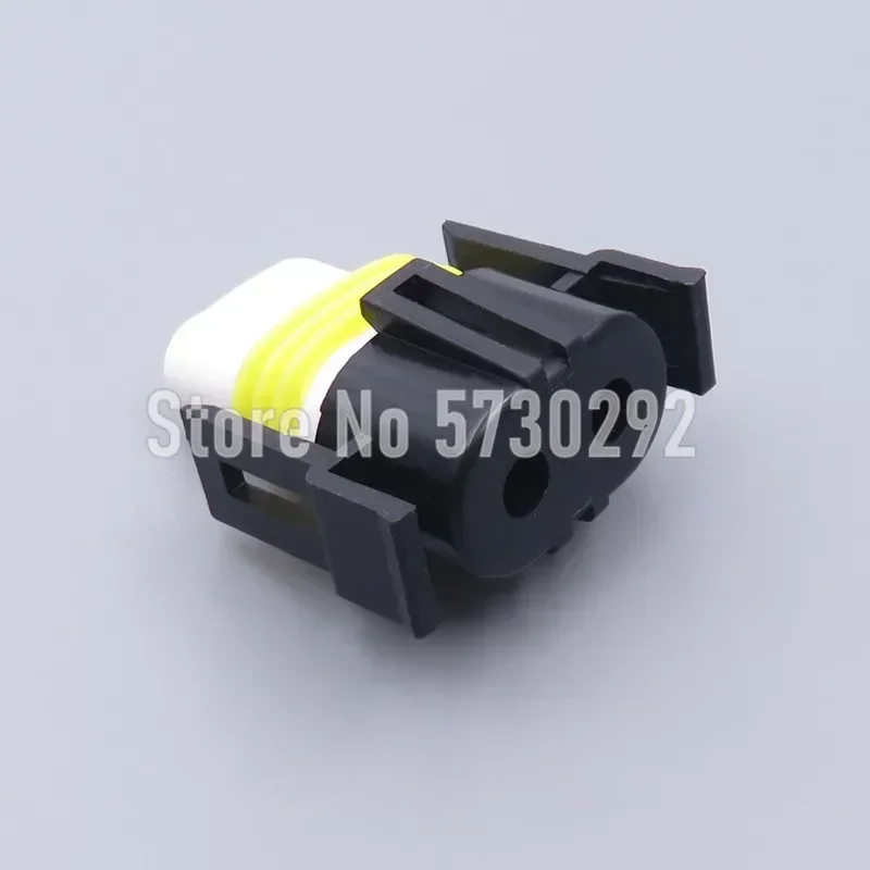 2P Automotive Hernia Lamp High Temperature Resistance Wiring Harness Connector H11 Ceramic Plug