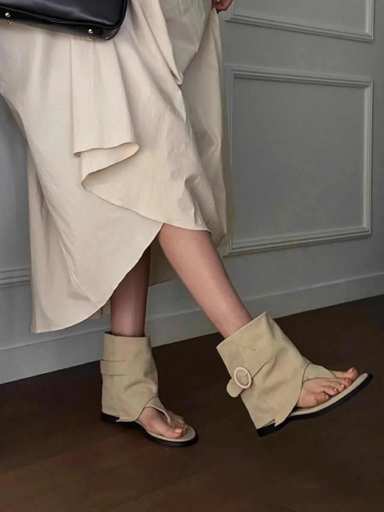 

2024 Designers Women Sandals Boots Fashion Open Toe Flats Gladiator Sandals Retro High Top Ladies Street Shoes Zapatos De Mujer