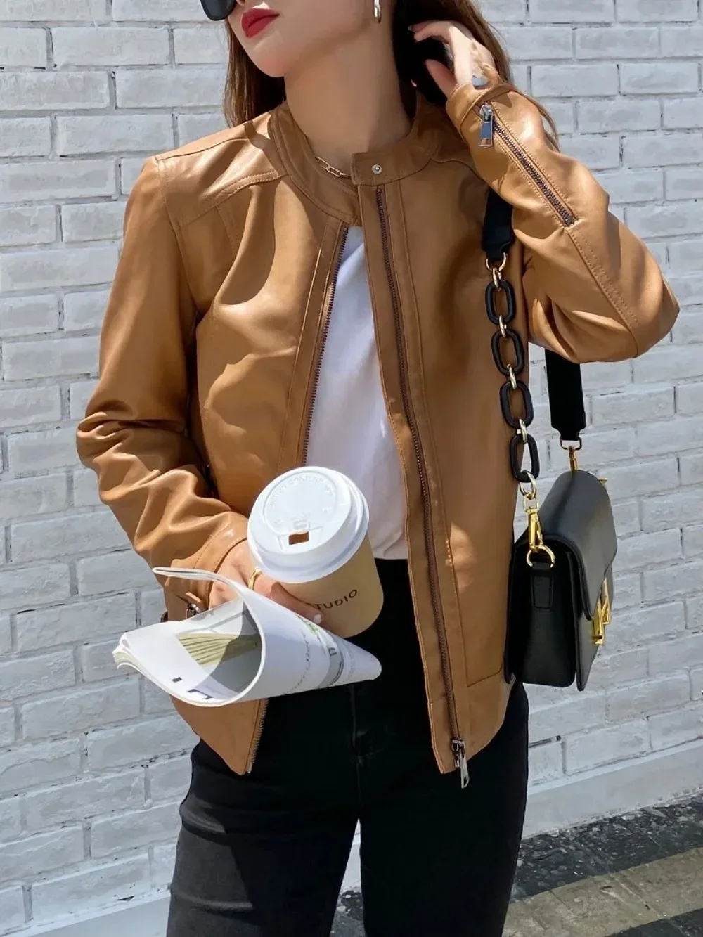 Round Neck PU Leather Jacket 2024 Spring Autumn Style Casual Fashion Slim Fit Versatile Trendy Motorcycle Leather Jacket Women