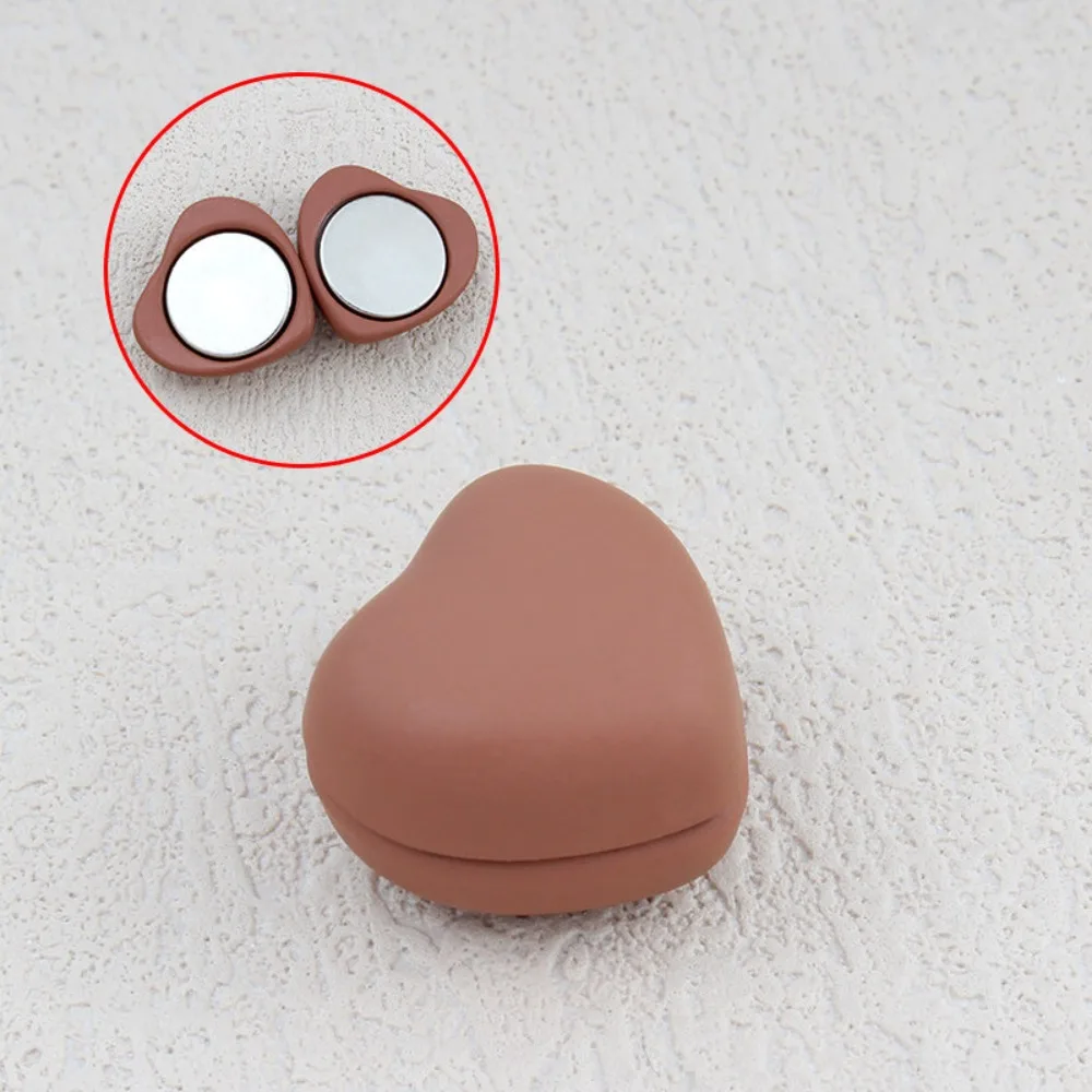 New Heart Shaped Magnetic Shirt Clasp No-Mark Mini Clothing Closure Clip Invisible Heart Clothing Fastener Daily Outfits