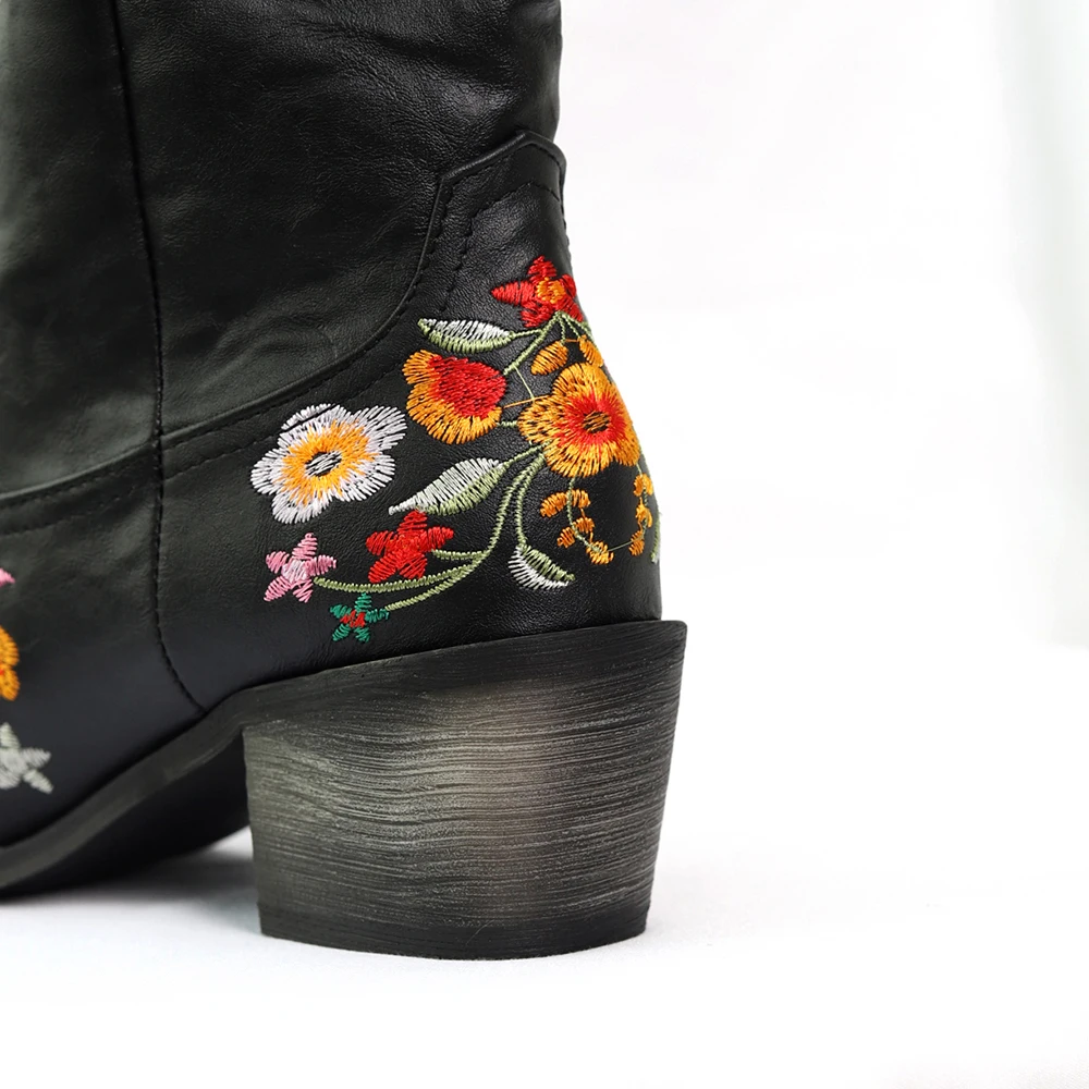 Botas con bordado de flores Vintage para mujer, botas vaqueras occidentales, trabajo informal, equitación, tacón grueso, novedad