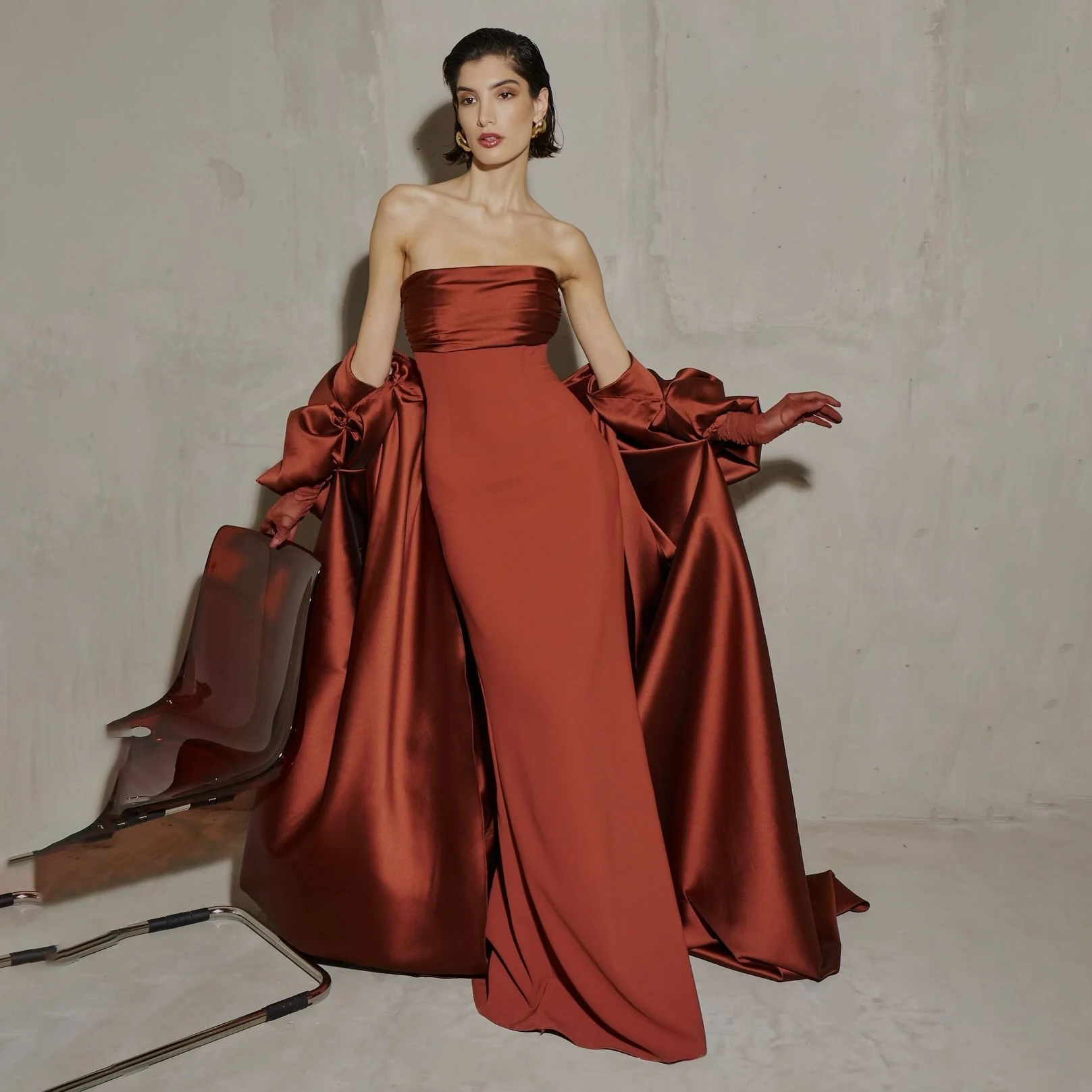 

Шарон Саид Элегантное вечернее платье трапециевидной формы с накидкой на рукавах на одно плечо Плиссированные скромные женские свадебные платья SF052 по индивидуальному заказу