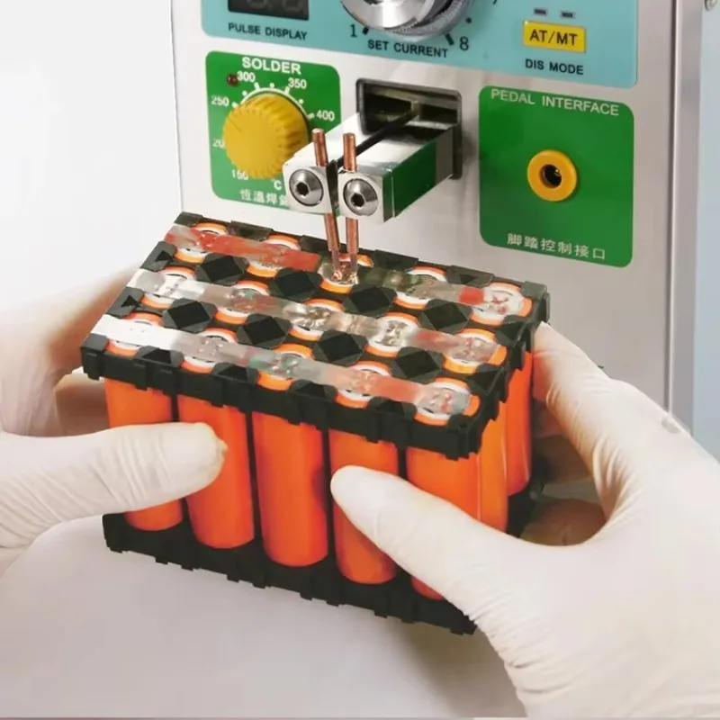 

NEW Manufacturer handheld spot welding machines lithium ion battery 18650 32650 21700 welding machine for e-vehicle batteries