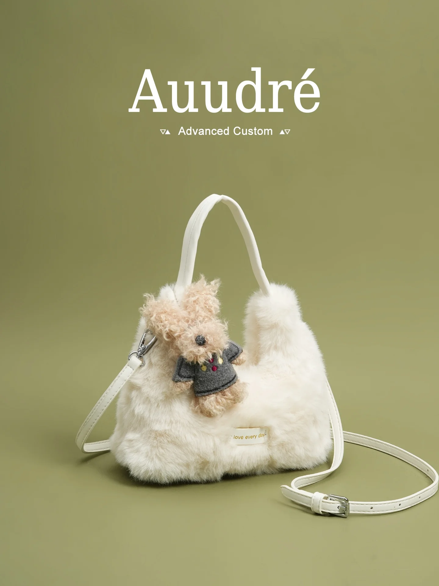 

Auudre Furry Handbag Women's Versatile Autumn Winter Small Crossbody Bag Soft Korean Sle Underarm Bag Leisure Zipper Closure