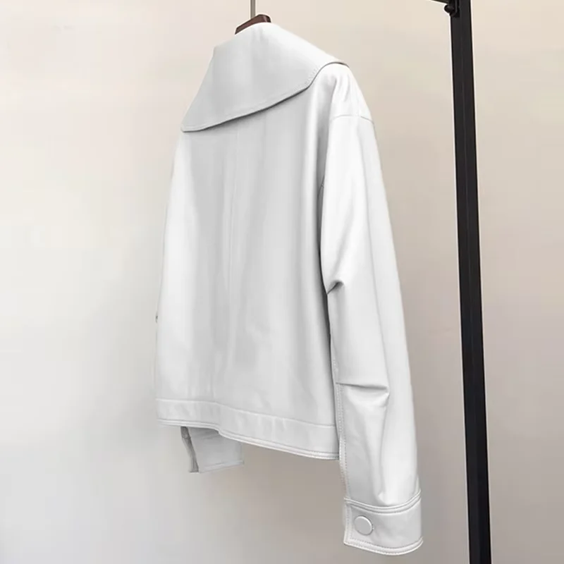 Mauroicardi primavera otoño corto blanco suave Pu chaqueta de cuero mujeres hombro caído manga larga elegante ropa elegante de lujo 2025