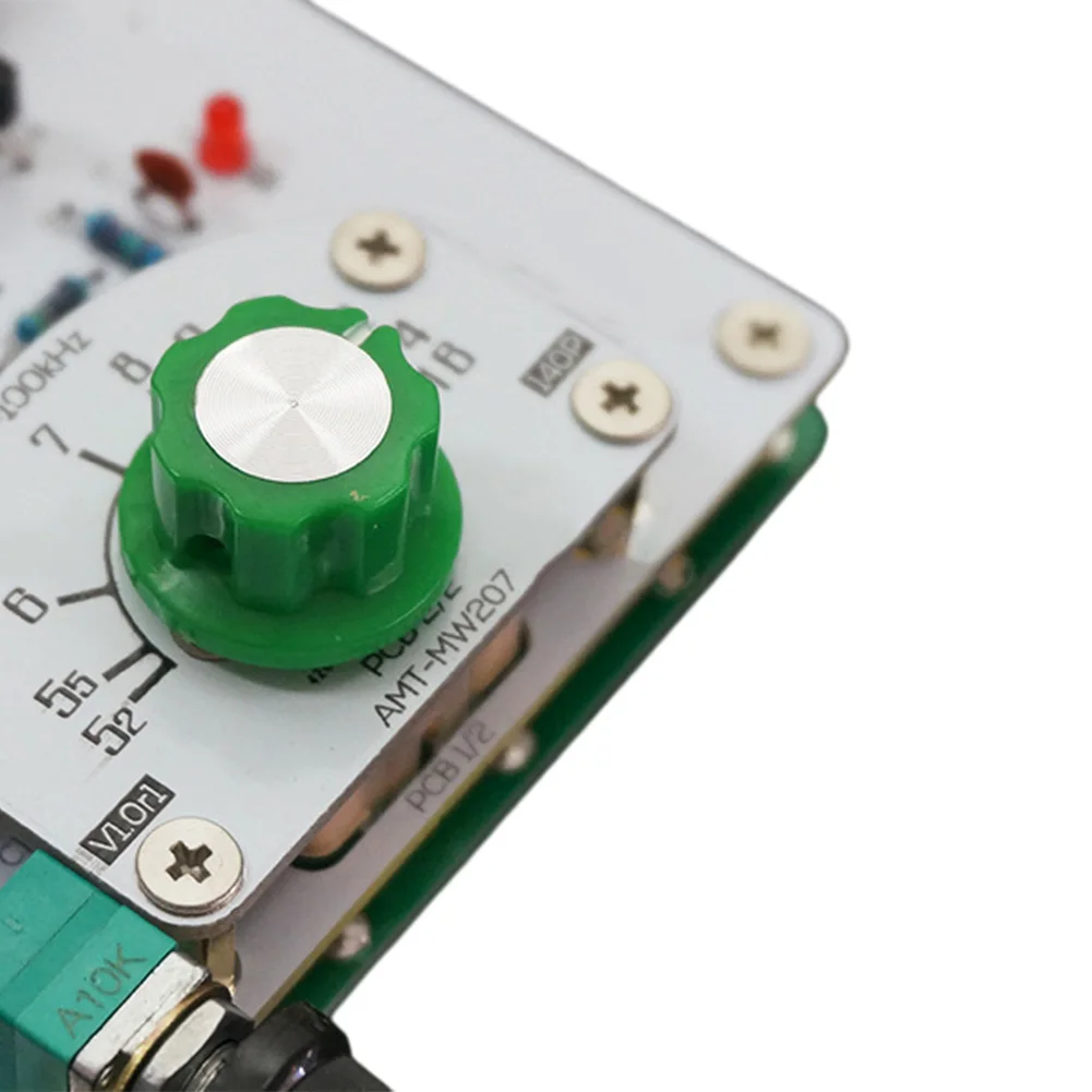 MW207 DIY Electronics Module for Medium Wave AM Construction Using Common Transistors and RC Components Only MW207