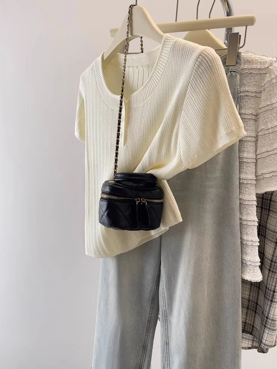 Loose Ice Silk ort Sve T-irt Women's Summer Hollow out f Open Collar Top Belly Covering Small irt Korean Sle