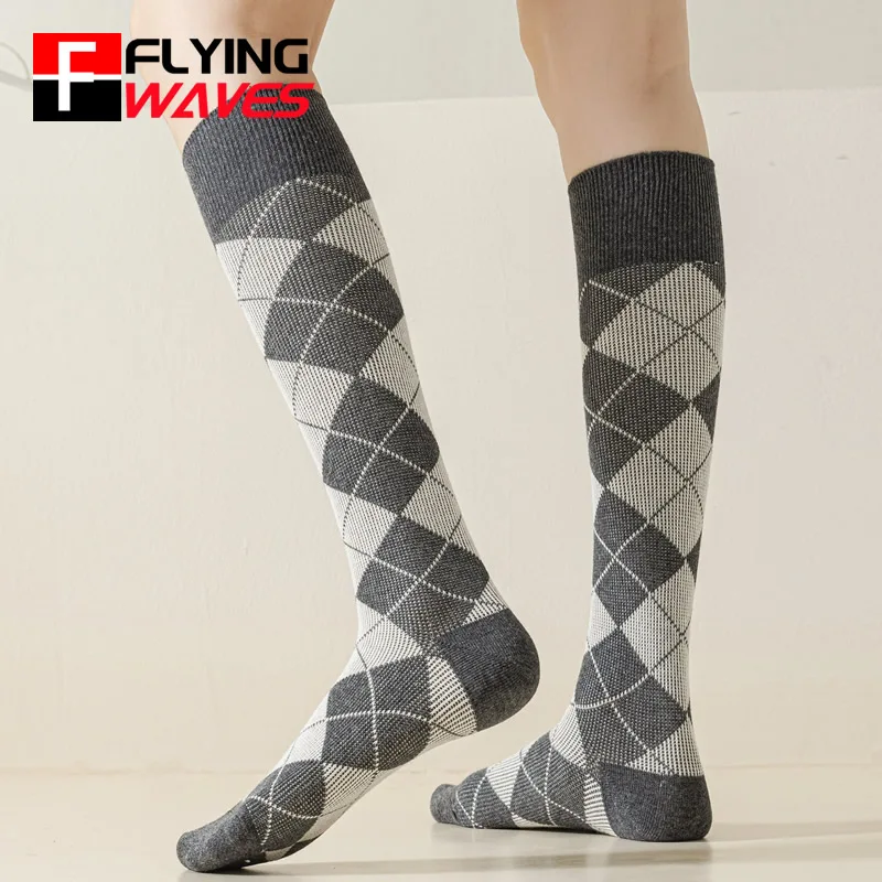 Retro Britischer Stil Mädchen Lange Socken Herbst Winter Warme Baumwolle Knite Diamond Grid JK Slouch Socken Damen Kniestrümpfe