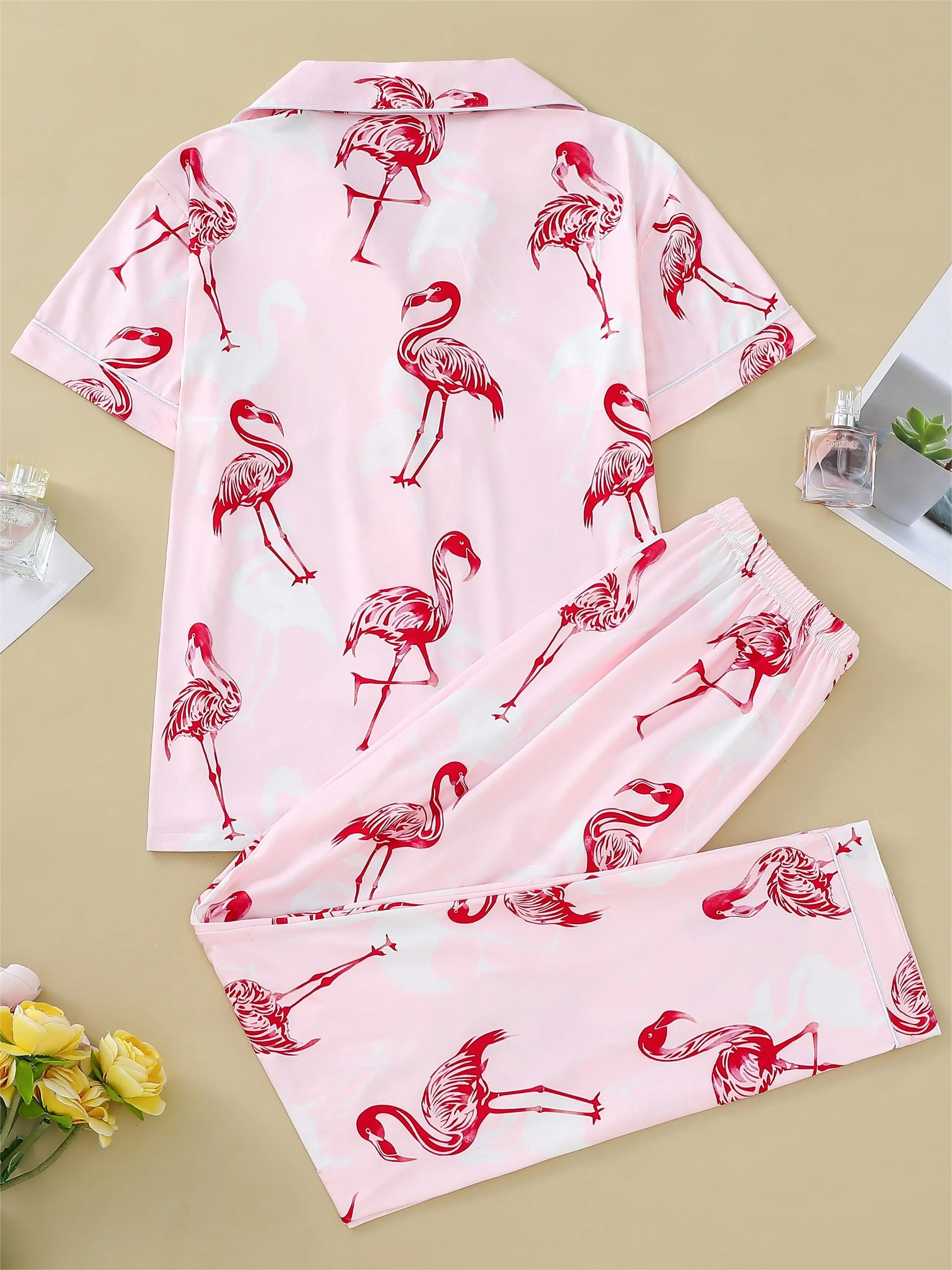 Cartoon flamingo print pajama set for women casual short-sleeved lapel top and loose trousers elegant women's loungewear