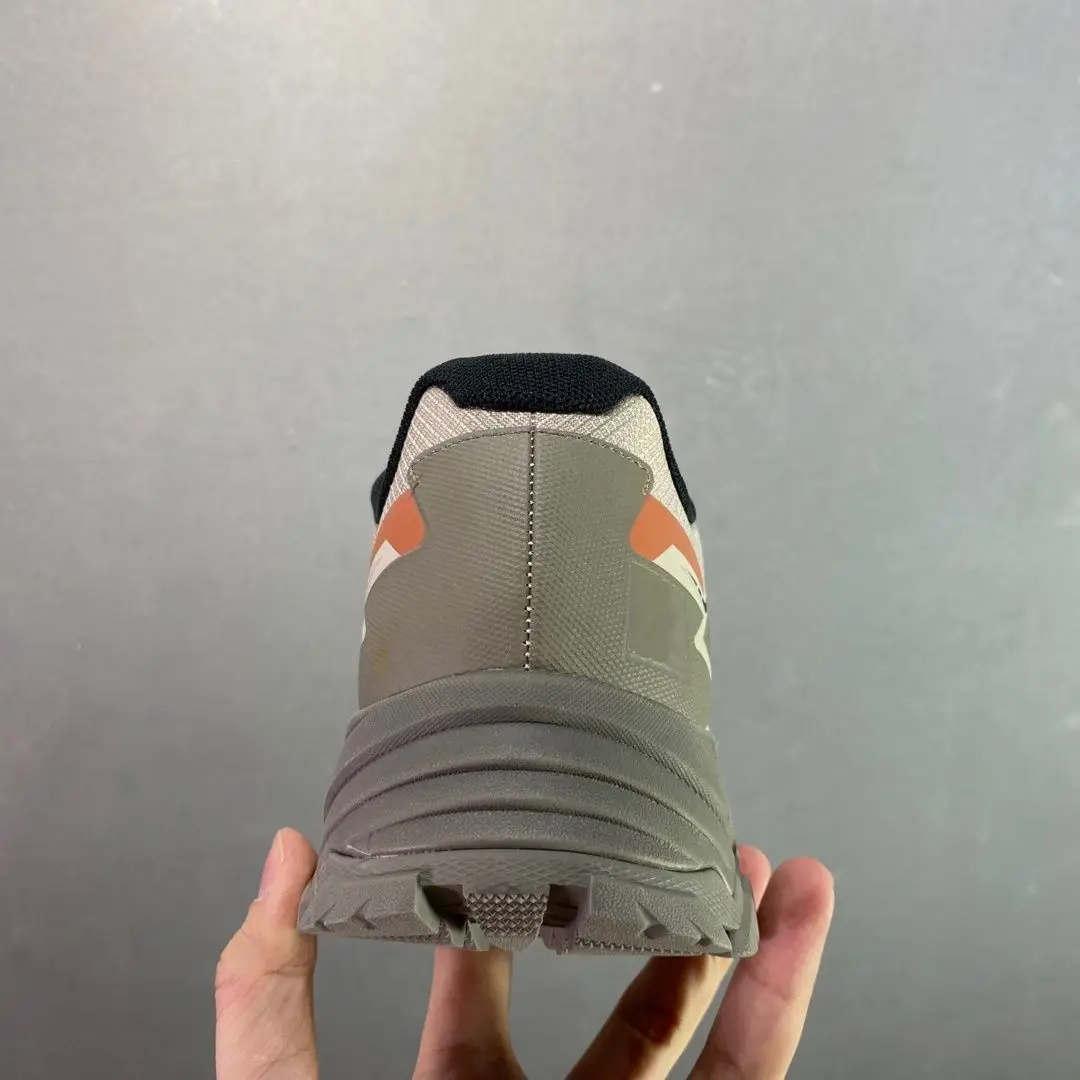 

2025 Hot New Four Seasons Breathable Walking Shoes Luxury Multifunctional Shoes Very Good Men's Hiking Shoes