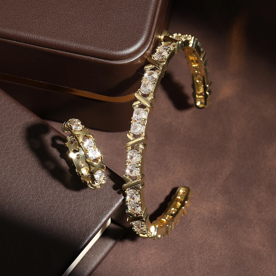 Yupsk كلاسيكي AAA الزركون C على شكل الكفة سوار خاتم مجموعة للنساء الصليب تصميم تشيكوسلوفاكيا المشاركة مجوهرات الزفاف #6