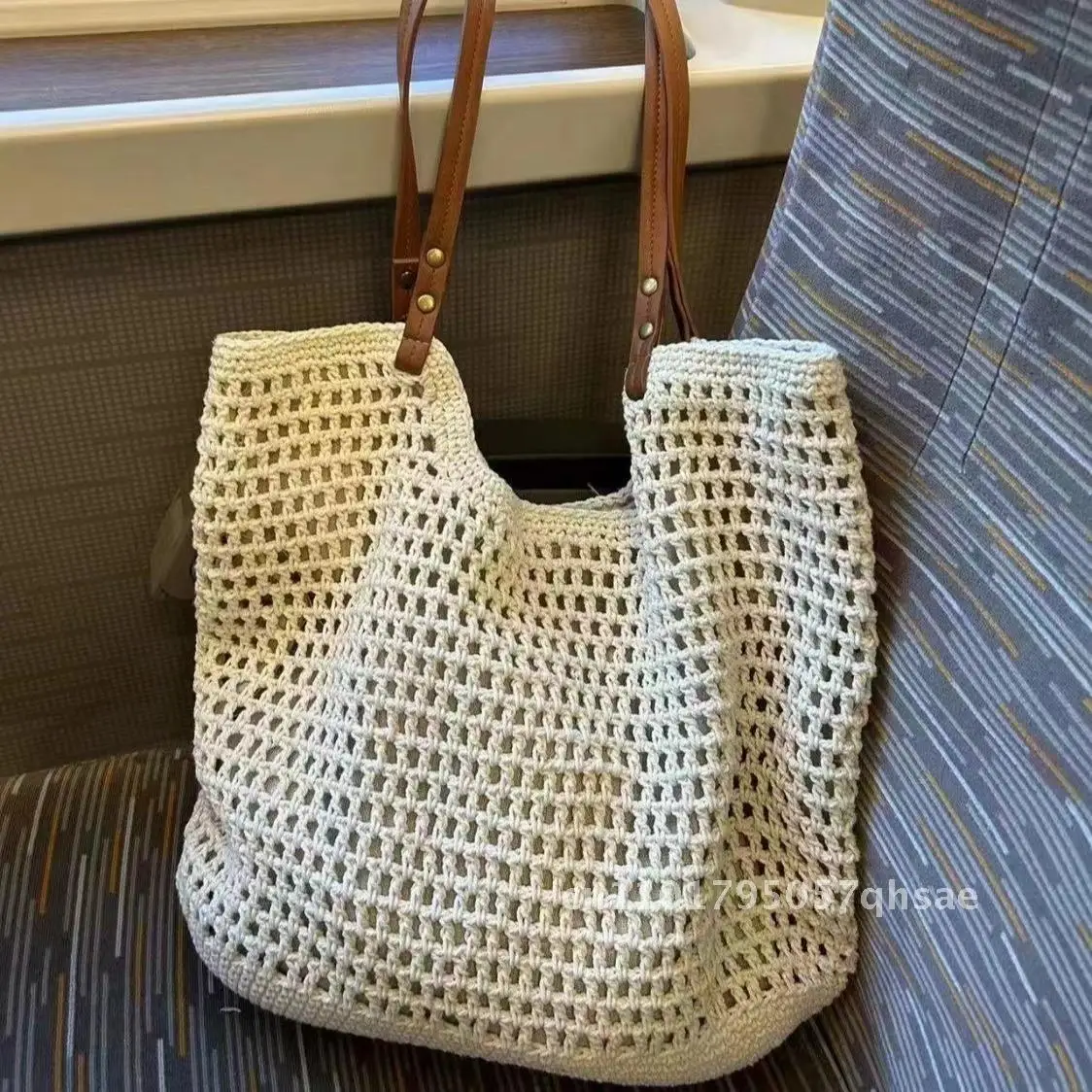 Large Capacity Single Shoulder Cotton Thread Woven Bag, New Hollowed Out Mesh Tote Bag, Beach Vacation Beach Women'S Bag