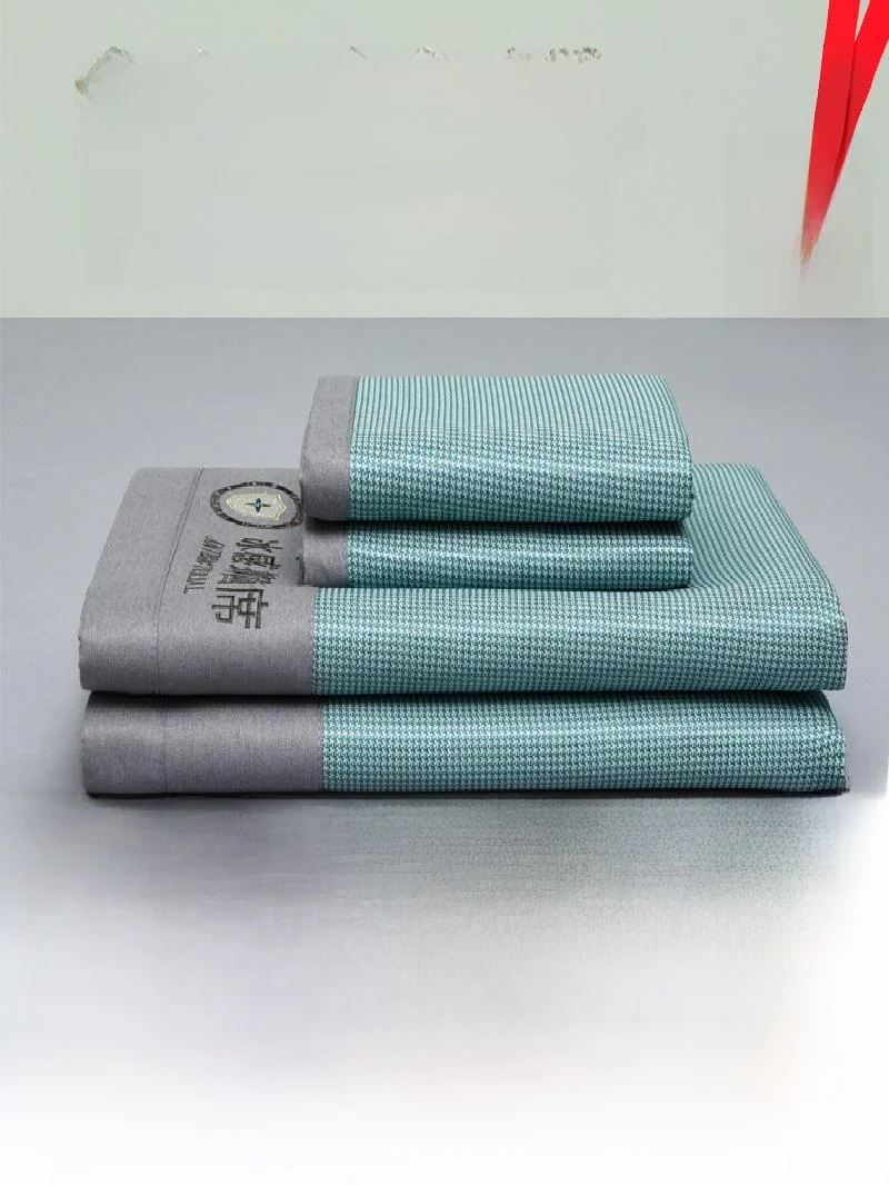 

Комплект из трех предметов из ледяного шелка: моющийся складной мягкий матрас-коврик в стиле балдахина, бамбуковый травяной мат, летние охлаждающие аксессуары для кровати