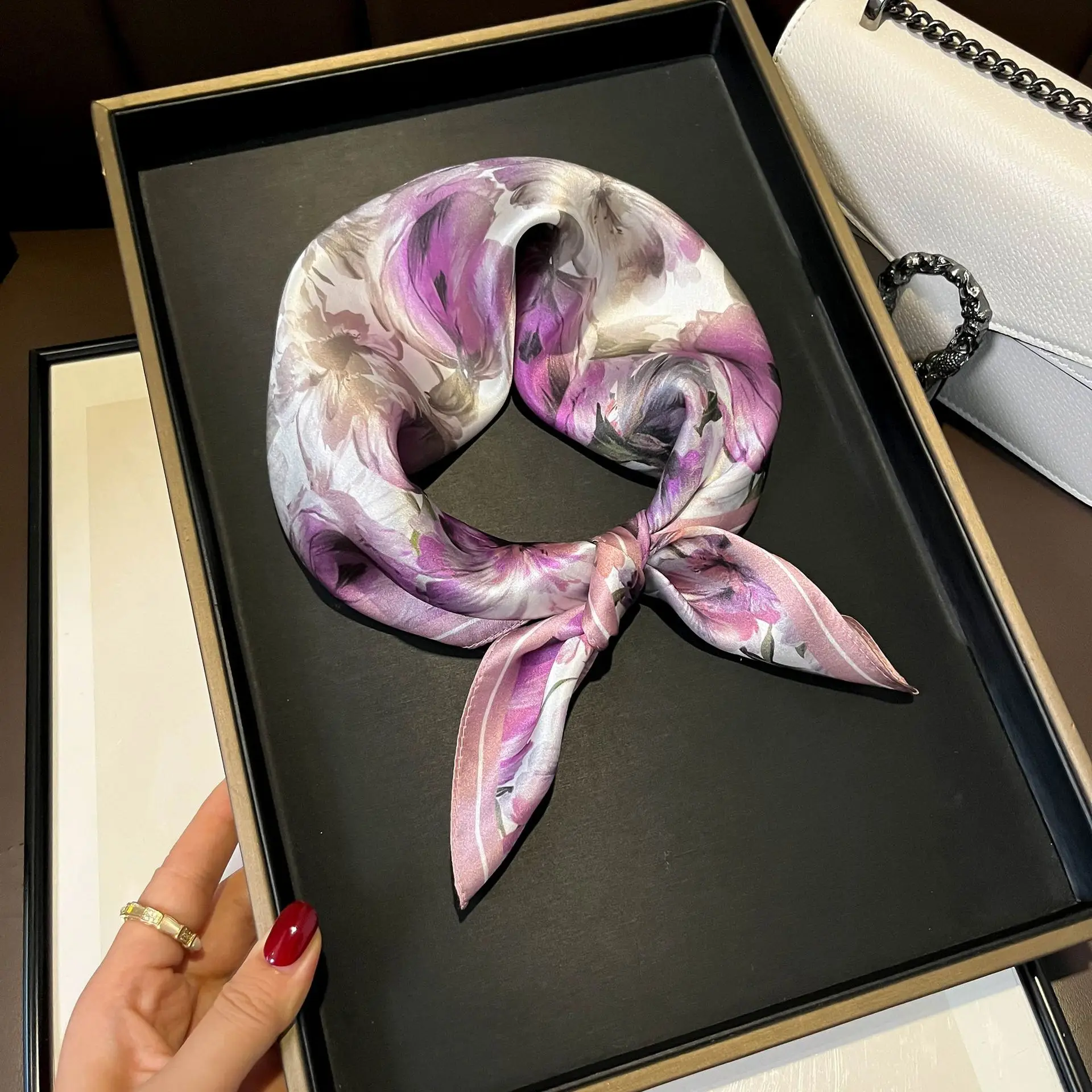 100% Natural Real Silk Scarf Women Hairband Shawl Female Bandana Square Scarves Wrap Mulberry Spring Fashion High Quality Hijab