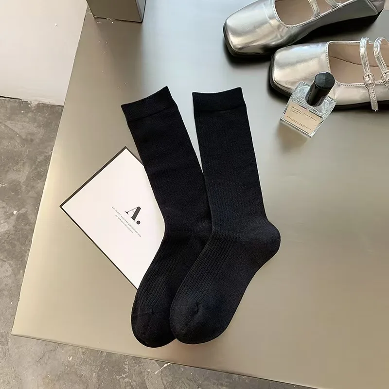 1/6 Paar Damen-Halbsocken für Herbst und Winter, einfarbig, warm, bequem, modisch, schlicht, im koreanischen Stil, lässig, gestapelt. – Detail 13