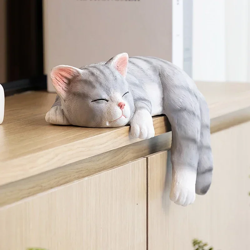 Modern Originality Sleeping Cat Figurines Aesthetic Bedroom Living Room Room Miniature Bionic Art Home Decor Crafts Estatua FYFM