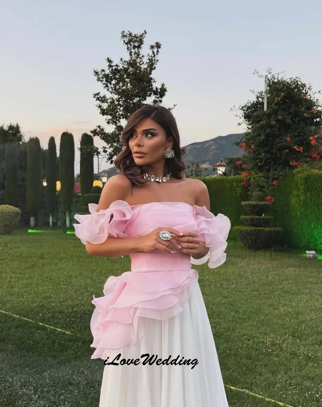 Roze Uit De Schouder Prom Jurken 2025, A-lijn Chiffon Elegante Vrouwen Feestjurk Ruches Formele Jurken Voor Vrouwen Gala Aangepaste