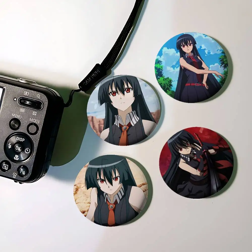اليابانية الكلاسيكية أنيمي Akame Ga قتل شارات صفيح لينة زر دبوس بروش شارة معدنية مخصصة مجوهرات اكسسوارات قبعة حقيبة التلبيب