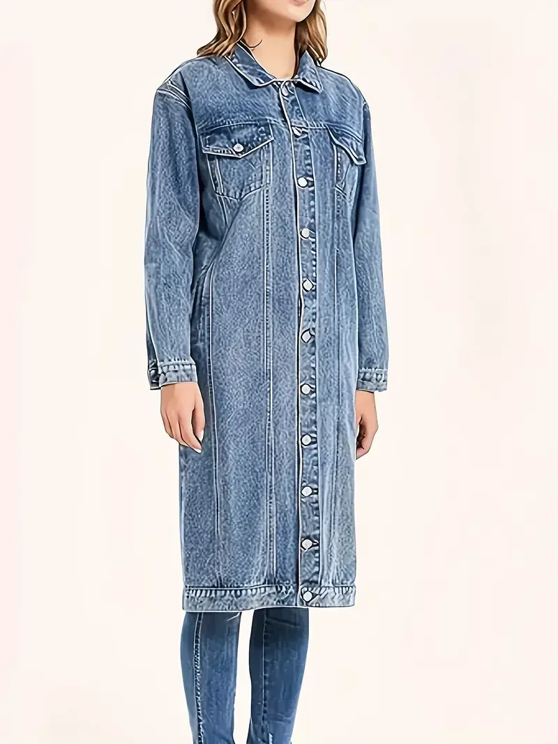 سترة نسائية كلاسيكية طويلة من قماش الدنيم بالإضافة إلى سترة فضفاضة بأكمام طويلة وأزرار من قماش الدنيم