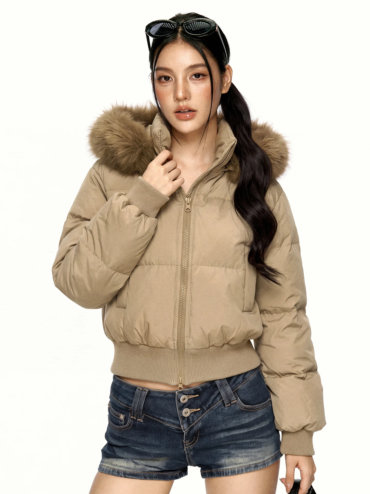 Aaisup Hooded down Jacket Women's Winter Warm Short Waist Cinched White Duck Feather Coat Stylish Versatile Fur Collar Outerwear
