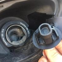 Car Gas Fuel Tank Cap Lock for FORD F150 Fiesta Edge Expedition Explorer Focus Navigator MKT MKX MKZ 8U5Z-9C268-B