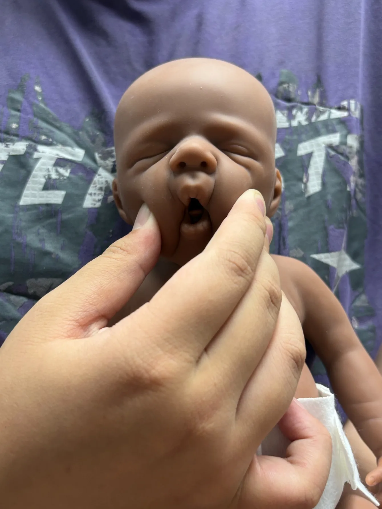Aizwa1 Pascale in silicone può aprire la bocca Pelle scura 13 pollici Bebe Reborn Doll per bambini Regali di compleanno Neonata